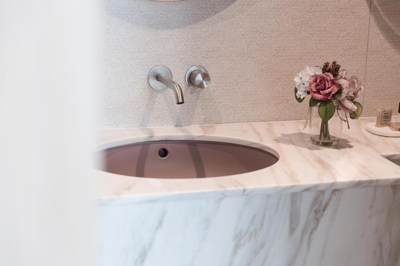 Saint Julian's 123 Mainstreet Boutique Hotel מראה חיצוני תמונה